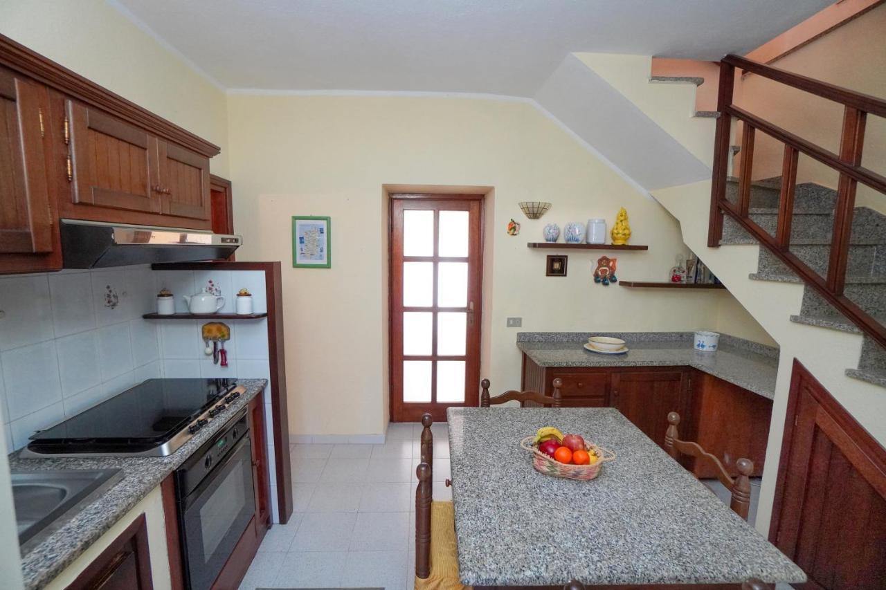 Le Case Di Mara - Monte Petrosu House Εξωτερικό φωτογραφία